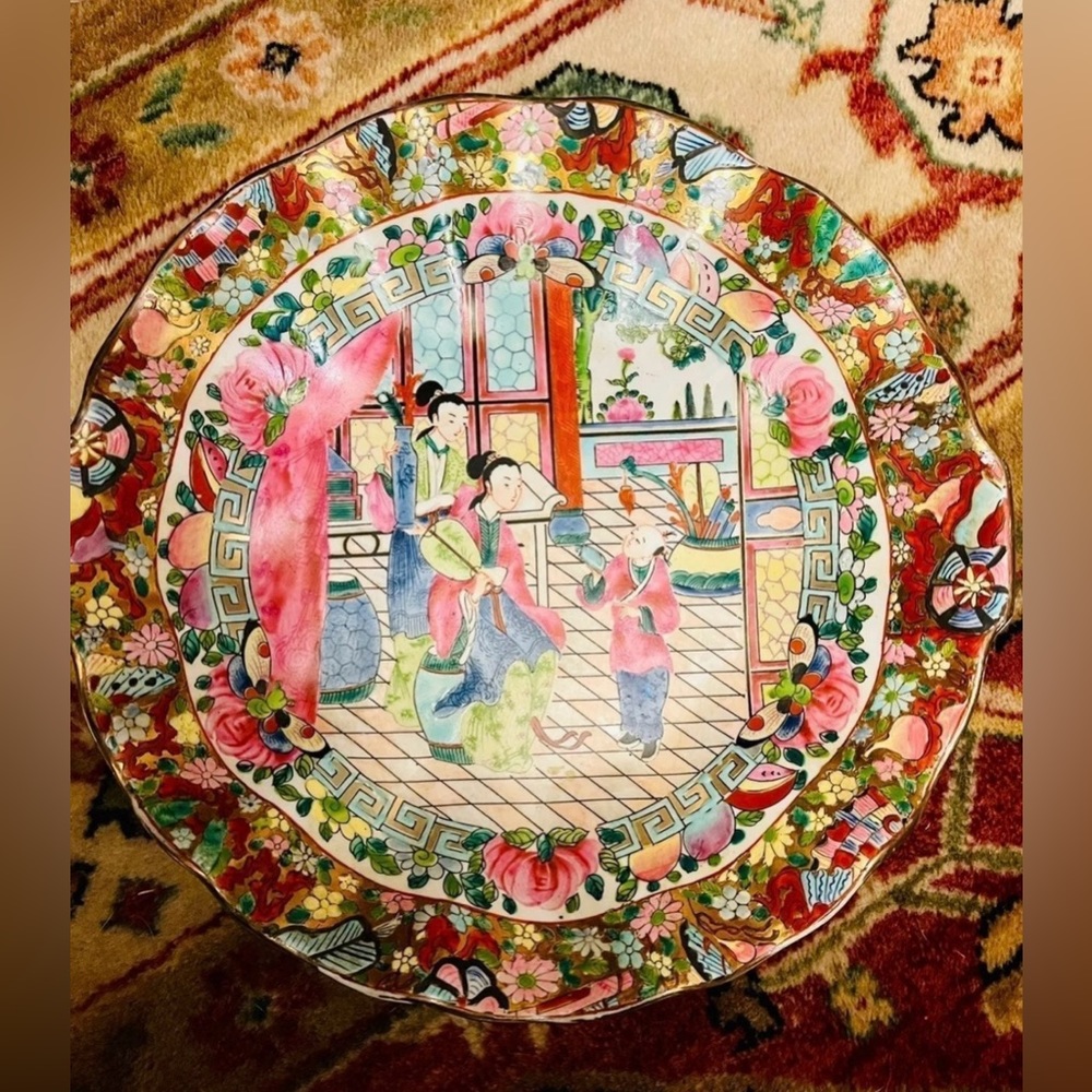 Chinese porcelain plate